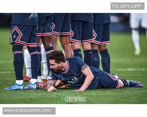 足球巨星脚甲高清细节大赏 揭开明星运动员足部独特魅力